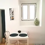 阿尔法玛服务公寓