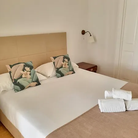 Διαμέρισμα Alfama Services