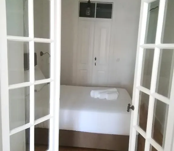 Alfama Services * Lissabon