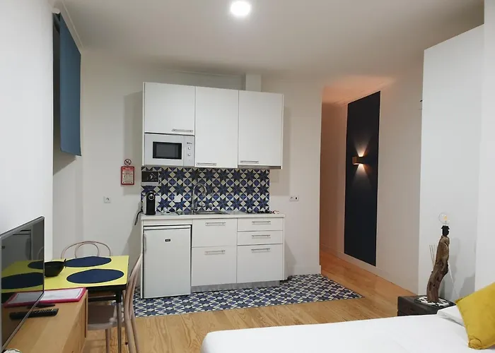 Alfama Services * Lissabon