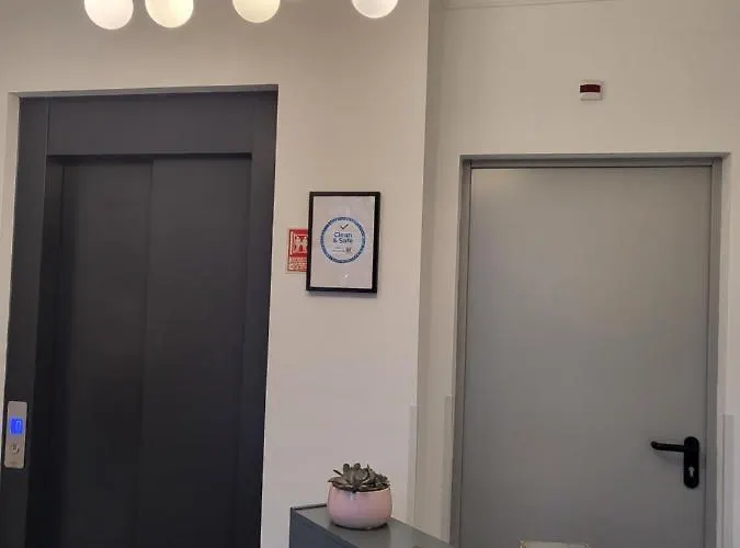 Alfama Services